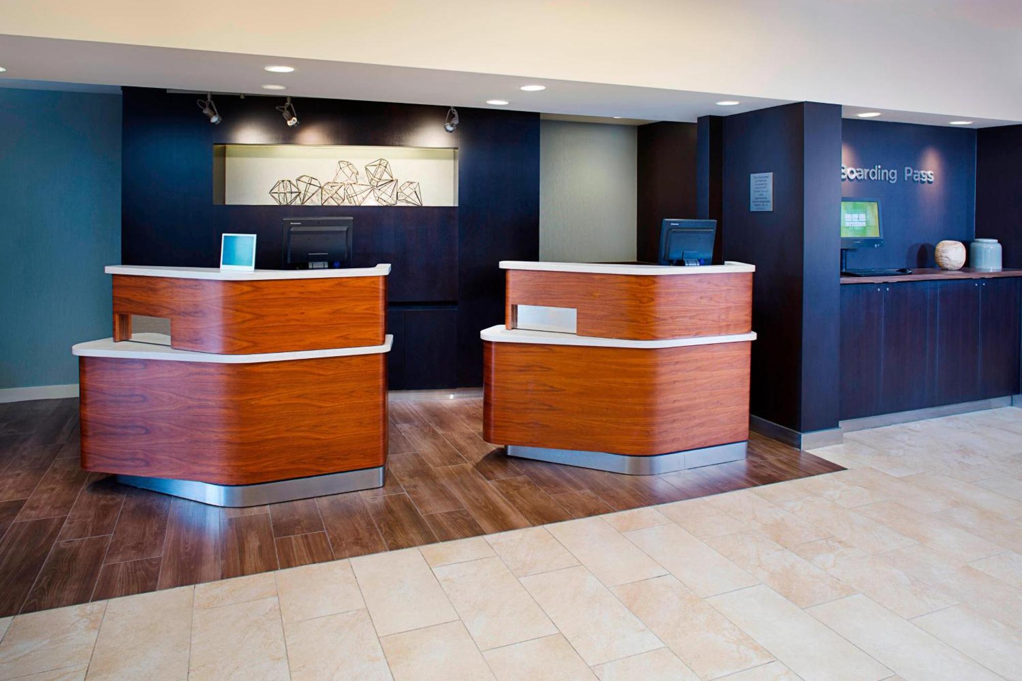 Courtyard By Marriott West Palm Beach Airport Экстерьер фото